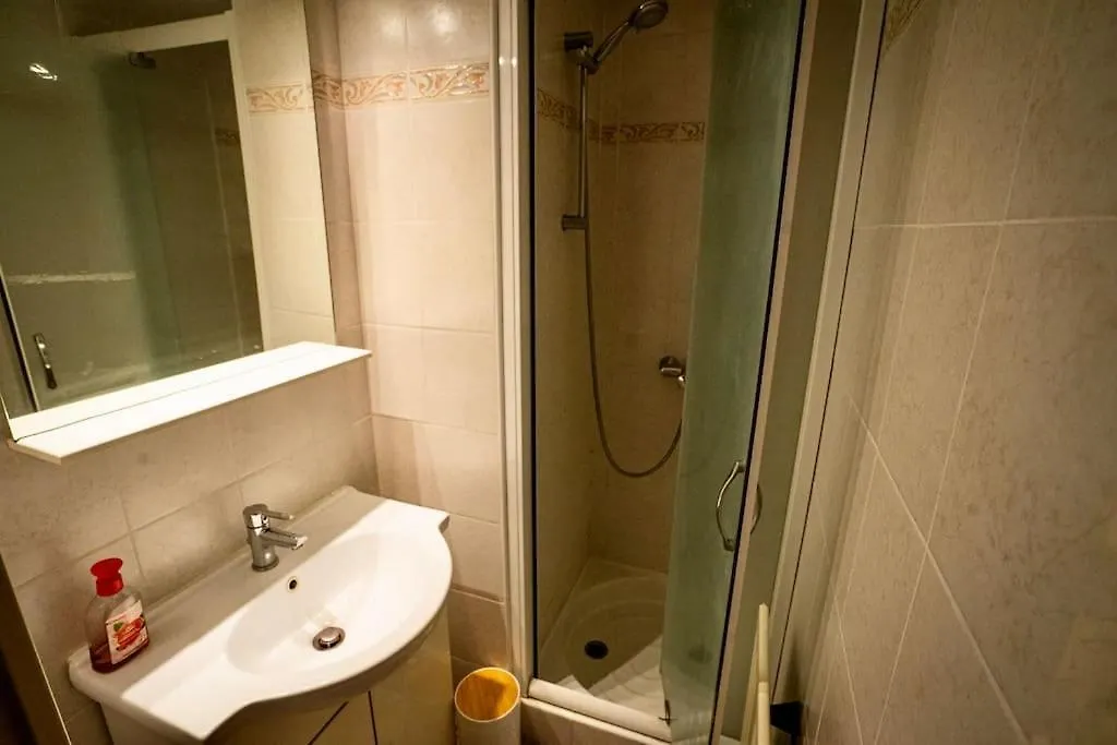 Appartement Et Parking A Santa Lucia Vue Mer Saint-Raphael  France