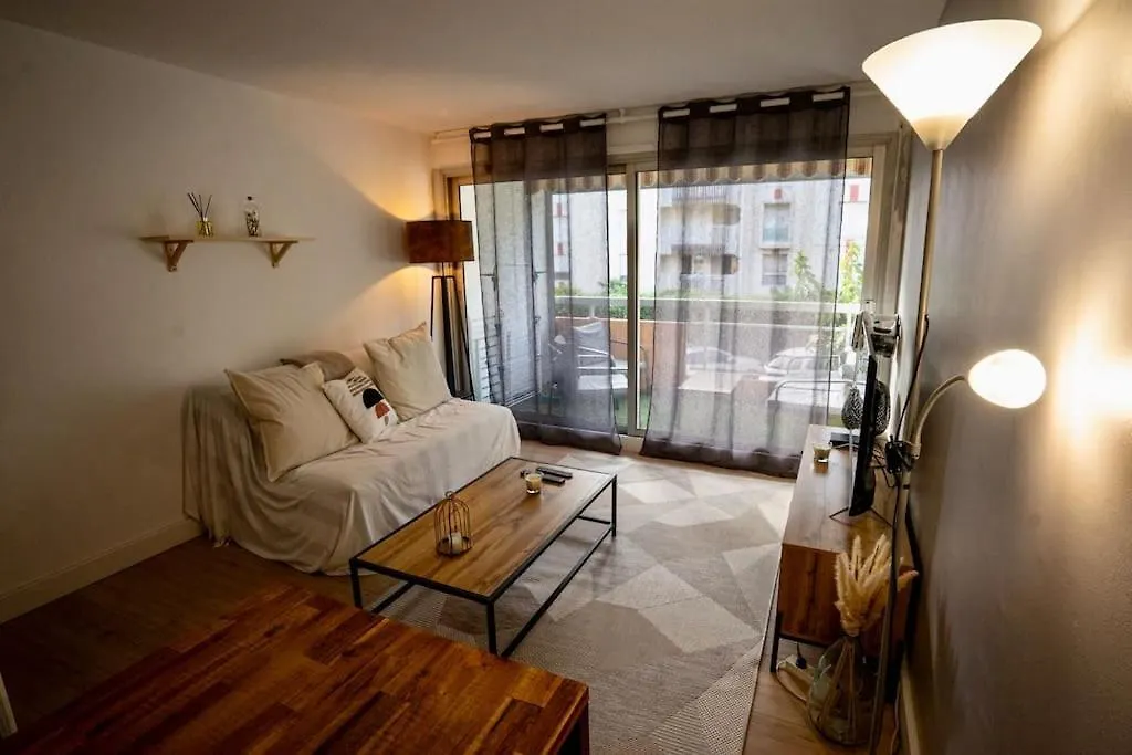 Appartement Et Parking A Santa Lucia Vue Mer Saint-Raphael  Apartment Saint-Raphael (Var)